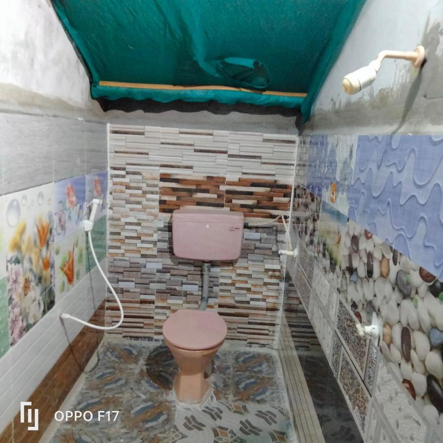 Goldengarden Cottages Hampi Bagian luar foto